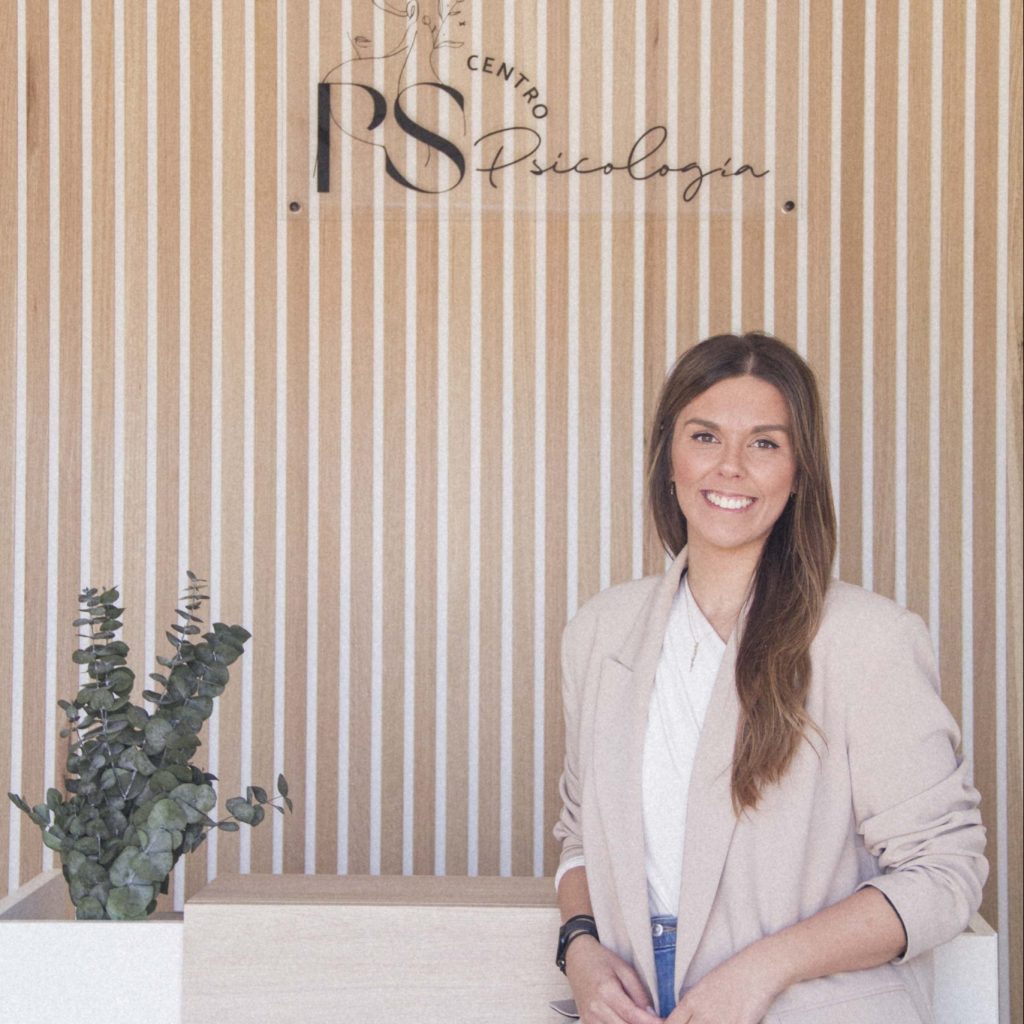Patri Centropspsicologia 460 Scaled E1679679244838 Psicólogo En Valdebebas, Madrid Y Online. Psicólogos Especializados En Población Adulta, Infanto-Juvenil, Familia Y Pareja. En Centro Ps Psicología Contamos Con Profesionales De La Psicología, Neuropsicología Y Psiquiatría.